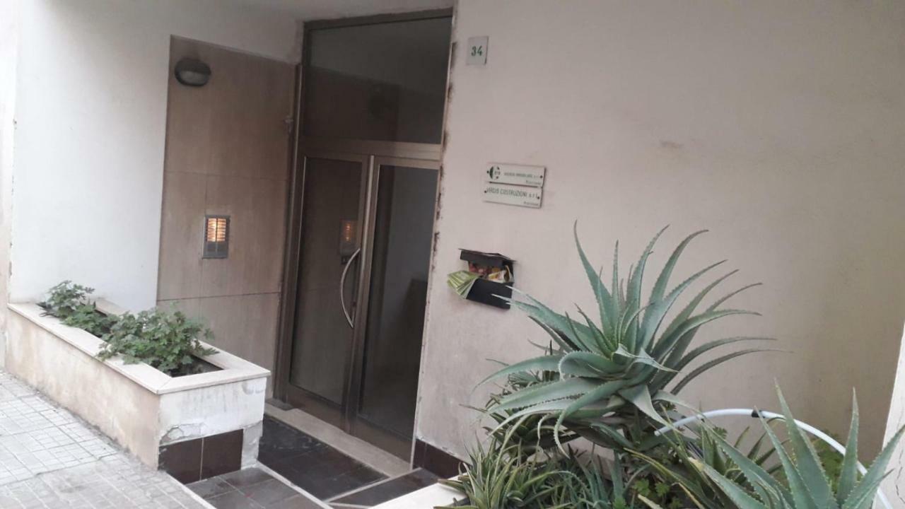 דירות סאסארי Casa Teatro מראה חיצוני תמונה